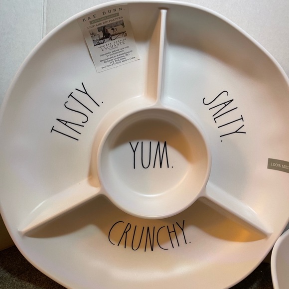 NWT Rae Dunn yum / crunchy / tasty chips and dip platter - Picture 3 of 4